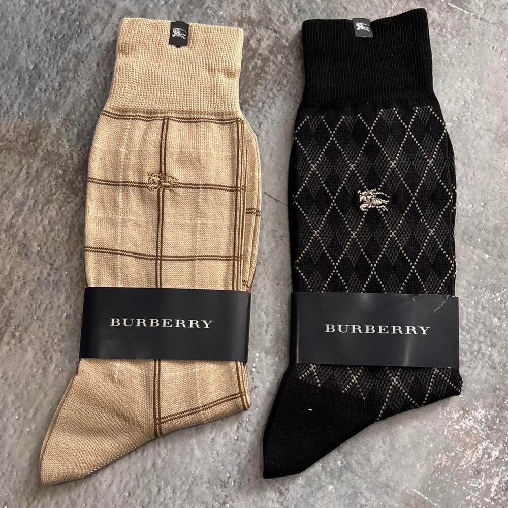 NWT Burberry Novacheck Plaid Dress Socks. Tan & Black US 8.
